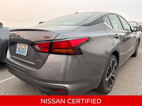 Certified 2024 Nissan Altima 2.5 SR w/ SR Premium Package AWD/4WD image 8