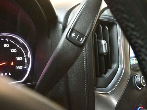 Used 2021 Chevrolet Silverado 1500 LT Trail Boss w/ Convenience Package II image 72