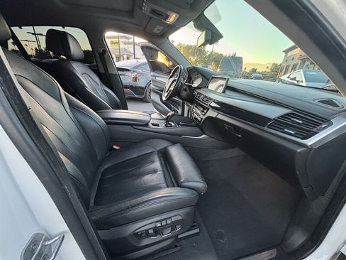 Used 2016 BMW X6 xDrive50i w/ Executive Package AWD/4WD image 16