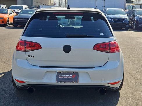 Used 2017 Volkswagen GTI Sport image 6