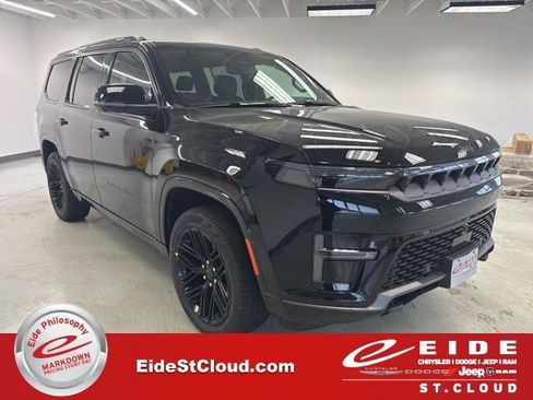 New 2026 Jeep Grand Wagoneer Limited image 1