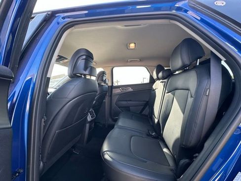 Used 2024 Kia Sportage EX image 12