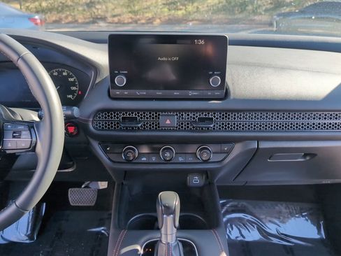 Used 2024 Honda HR-V Sport image 19