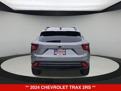 Used 2024 Chevrolet Trax RS FWD image 7