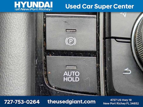 Used 2021 MAZDA MAZDA3 s FWD image 26