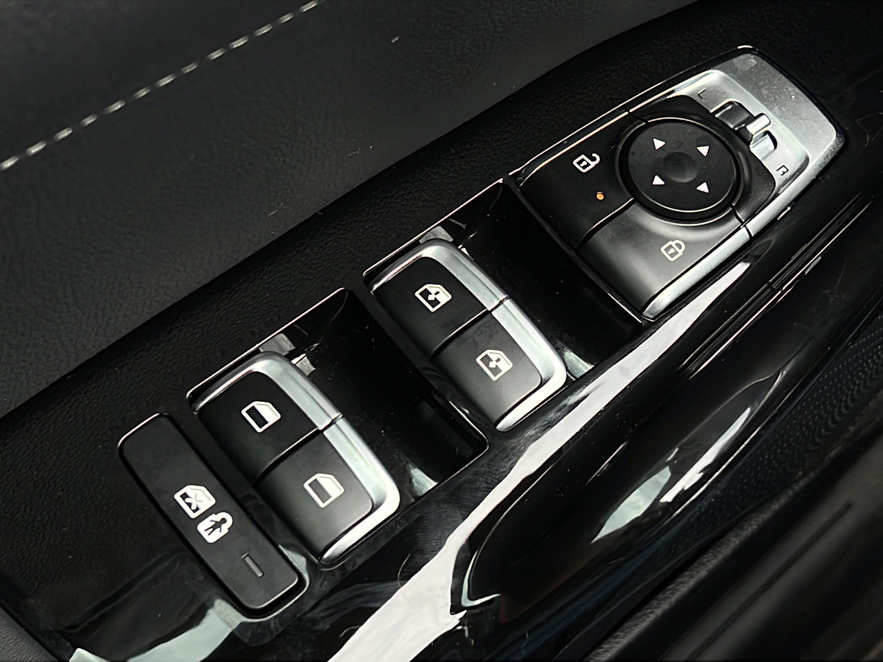 New 2026 Kia K5 GT-Line FWD image 16