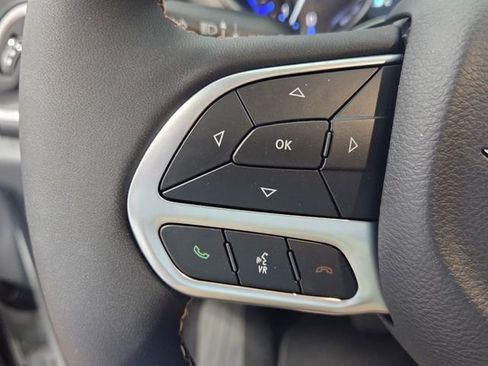 New 2026 Chrysler Pacifica Pinnacle image 27