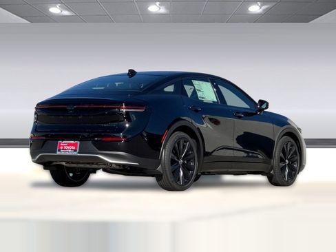 New 2026 Toyota Crown XLE image 3