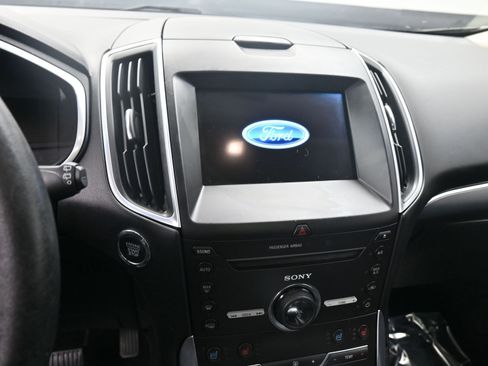 Used 2016 Ford Edge Titanium w/ Equipment Group 301A image 16