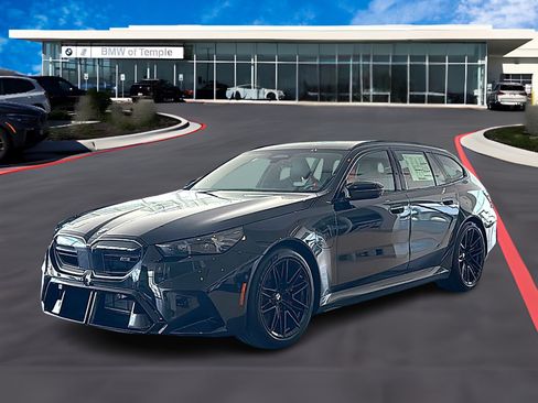 New 2027 BMW M5 Touring AWD/4WD image 1