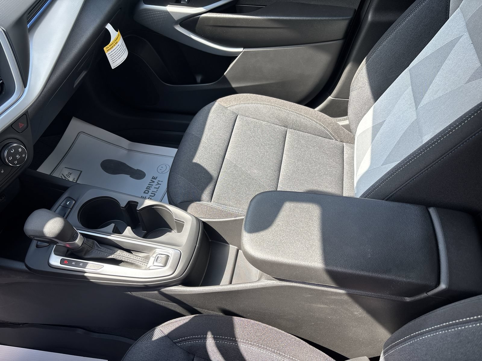 New 2026 Chevrolet Trax LS w/ LS Convenience Package FWD image 23
