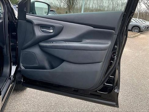 Certified 2021 Nissan Murano SV w/ SV Special Edition Package image 12