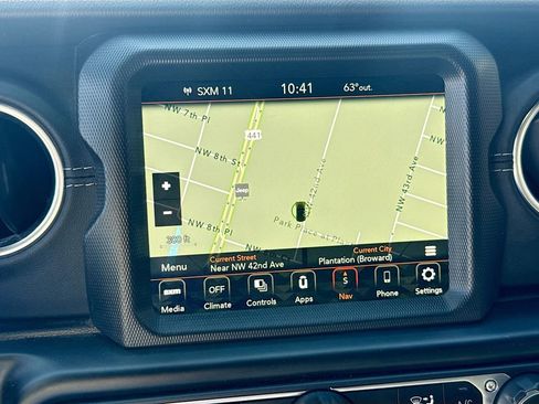 Used 2022 Jeep Wrangler Unlimited Sahara image 14