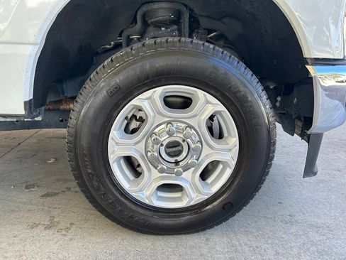 Used 2026 Ford F250 XLT AWD/4WD image 23