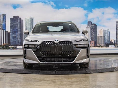 New 2026 BMW 740i xDrive 740i xDrive w/ Premium Package image 3