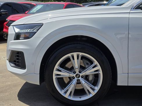 Certified 2023 Audi Q8 Premium Plus w/ Premium Plus Package AWD/4WD image 13