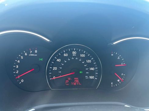 Used 2014 Kia Sorento LX FWD image 9