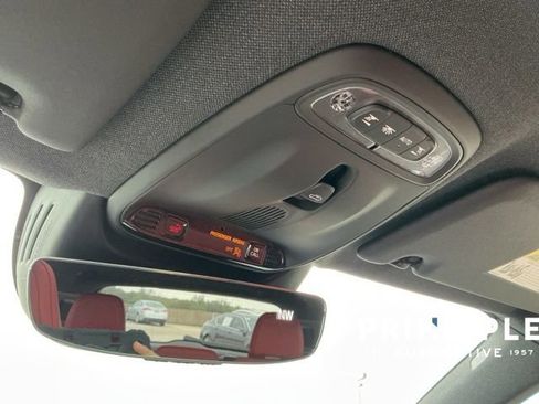 Certified 2021 Volvo XC40 T4 Inscription w/ Climate Package image 19