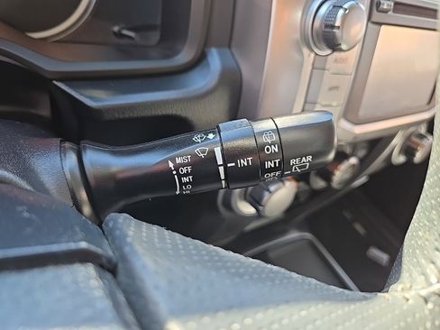 Used 2017 Toyota 4Runner SR5 image 56