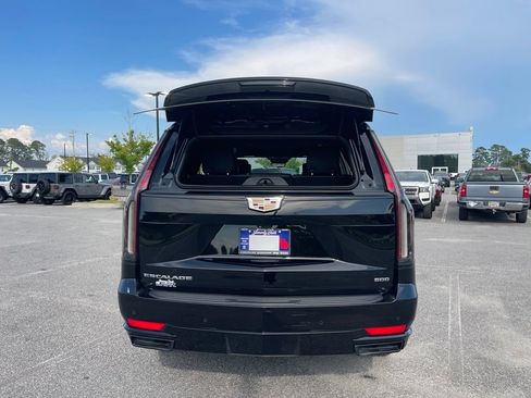Used 2023 Cadillac Escalade Sport AWD/4WD image 47