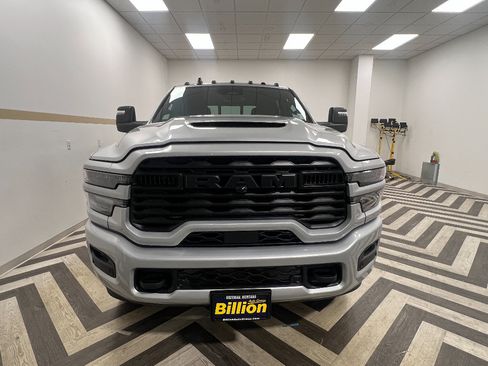 New 2026 RAM 2500 Tradesman AWD/4WD image 15