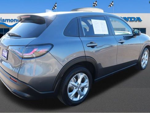 Used 2024 Honda HR-V LX image 7