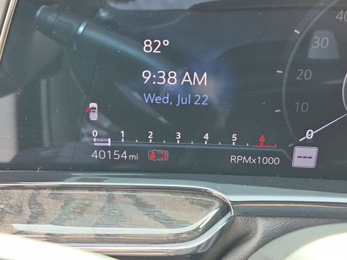 Certified 2023 Cadillac Escalade Premium Luxury w/ Performance Package AWD/4WD image 12