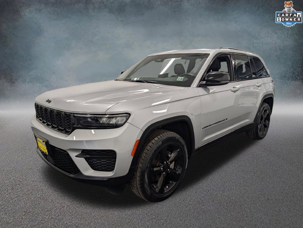 Used 2023 Jeep Grand Cherokee Altitude AWD/4WD 360° Tour