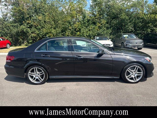 Used 2016 Mercedes-Benz E 350 4MATIC Sedan image 4