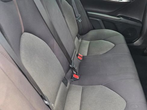 Used 2020 Toyota Camry LE FWD image 40