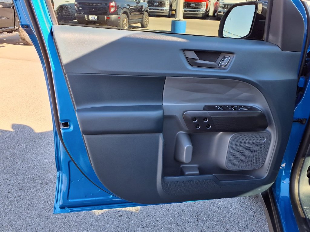 New 2026 Ford Maverick XLT w/ Equipment Group 301A AWD/4WD image 7