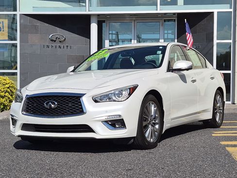 Used 2023 INFINITI Q50 Luxe AWD/4WD image 1