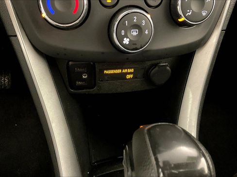 Used 2019 Chevrolet Trax LS FWD image 15