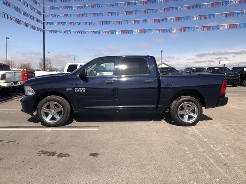 Used 2016 RAM 1500 Express image 3