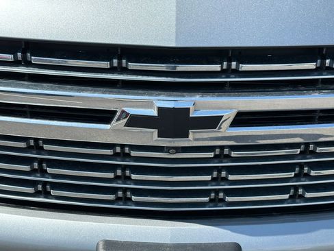 Used 2023 Chevrolet Tahoe Premier w/ Premium Package 2 RWD image 37