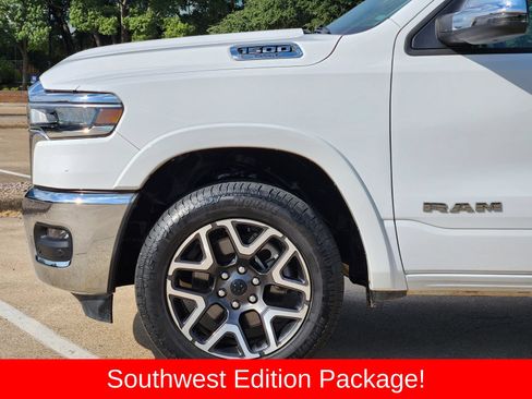 Used 2025 RAM 1500 Laramie AWD/4WD image 8