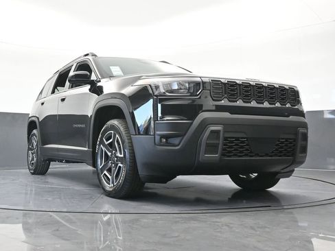 New 2026 Jeep Cherokee Laredo image 59