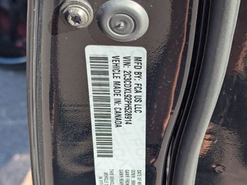 Used 2023 Dodge Charger SRT Hellcat w/ Harman/Kardon Audio Group image 35