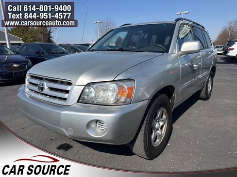 Used 2004 Toyota Highlander 2WD image 2