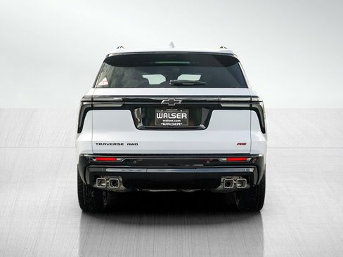 New 2026 Chevrolet Traverse RS w/ LPO, Floor Liner Package image 5