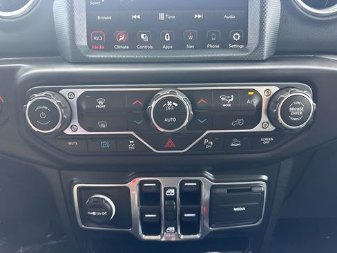 Used 2022 Jeep Wrangler Unlimited Sahara 4xe w/ Safety Group image 17