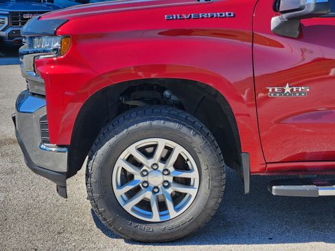 Used 2021 Chevrolet Silverado 1500 LT image 25