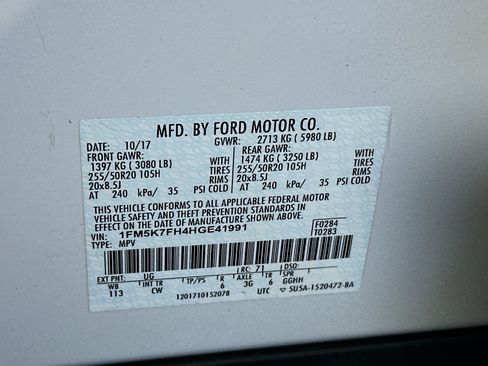 Used 2017 Ford Explorer Limited w/ Equipment Group 301A FWD image 12