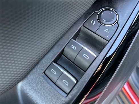 Certified 2025 Chevrolet Equinox RS w/ Safety and Technology Package image 23