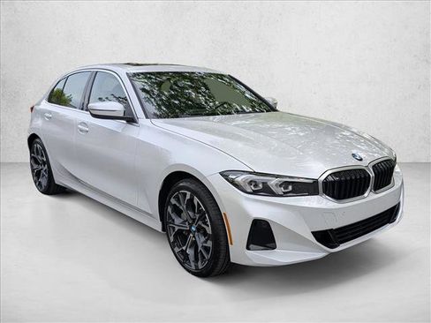 Used 2026 BMW 330i Sedan w/ Premium Package RWD image 6