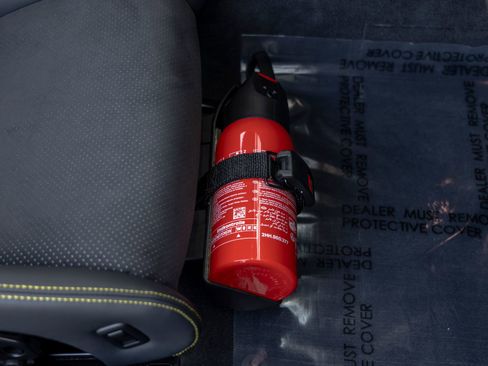 Used 2025 Porsche 911 GT3 RS image 60