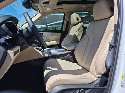 Certified 2023 Acura MDX SH-AWD w/ Technology Package image 10