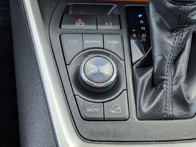 Used 2019 Toyota RAV4 Adventure w/ Cold Weather Package AWD/4WD image 16