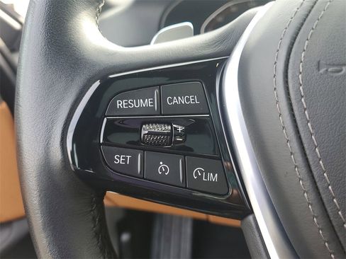 Used 2023 BMW 530i w/ Premium Package image 23