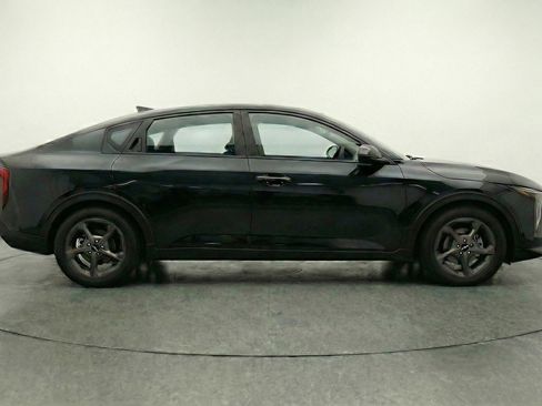 Used 2025 Kia K4 FWD image 11